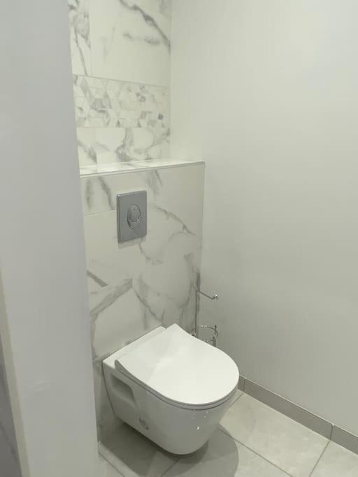 Maison Avec Jacuzzi - Louvres Proche Roissy Cdg - Paris Exterior foto